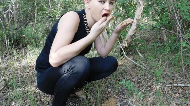 ThefartbabesKatya Kass - Breakfast In The Forest With Shit - FullHD (2021)