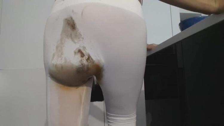 Thefartbabes - white tights huge bomb - FullHD - Scatshop (2021)