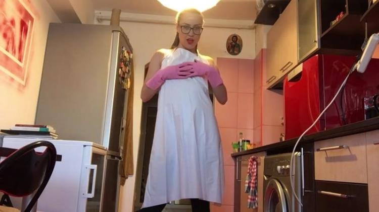 EllaGilbert - Pooping My Pink Pantyhose - FullHD (2021)