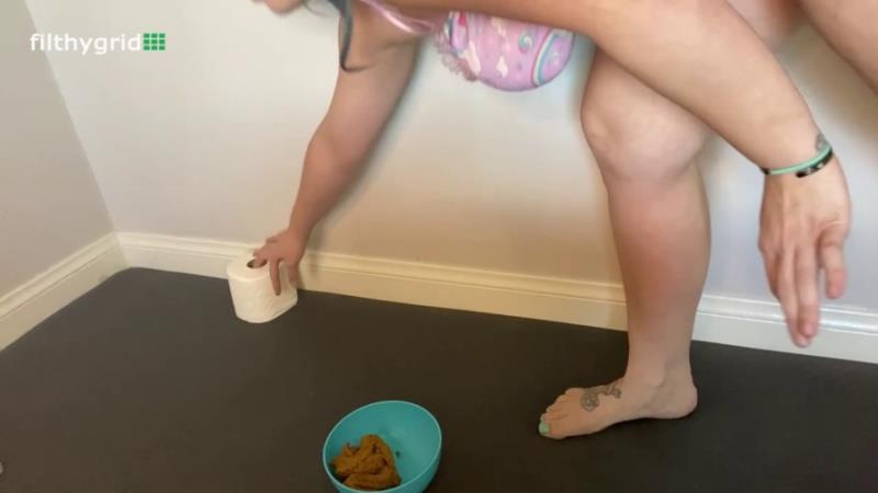 Ruby Poops in a Bowl - HD (2025)