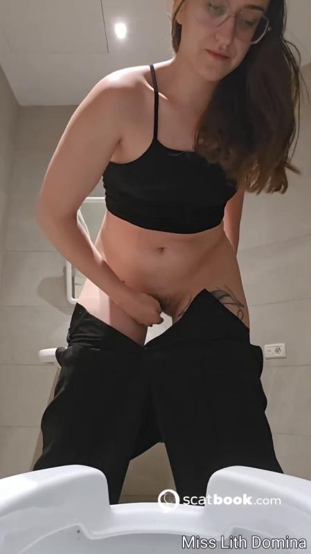 Taking a Shit Dump at the Mall with Miss Lith Domina P1 - SD (2025)