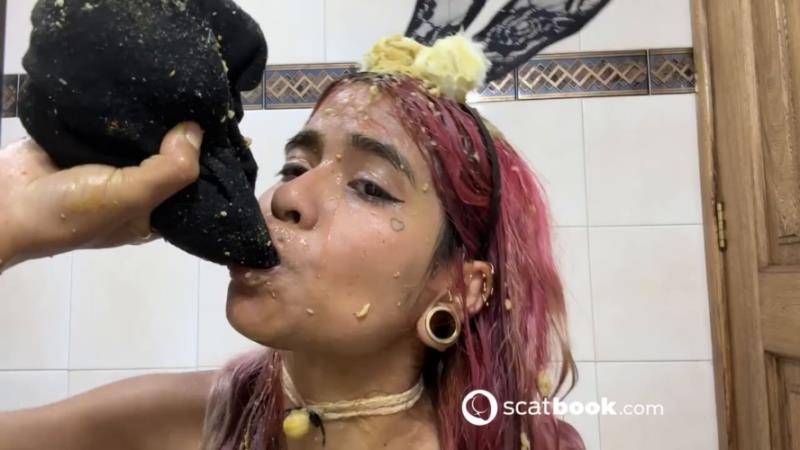 Dirty play with my pee P1 - HD (2025)