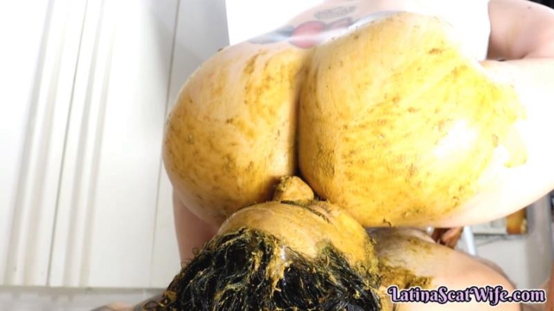 LATINA SCAT WIFE - Having Fun With The Bathroom Slave - FullHD (2025)