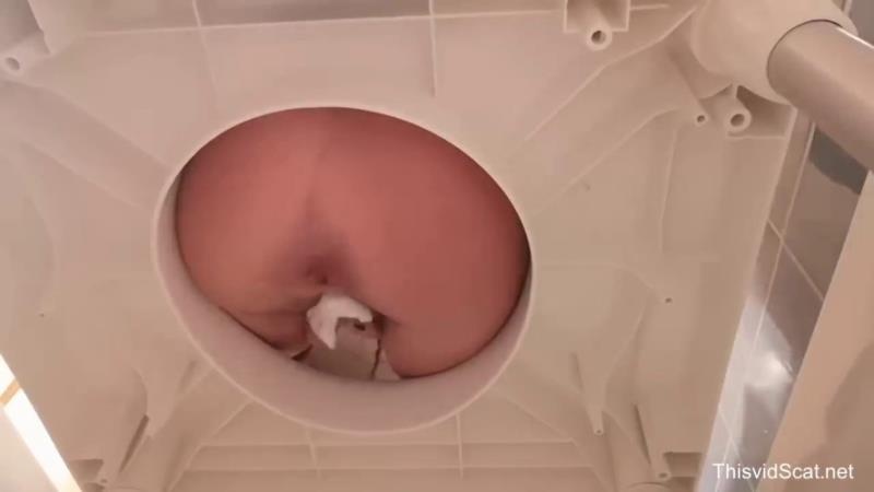 Messy Toilet Session with Perfect Close-Ups. P1 - HD (2026)