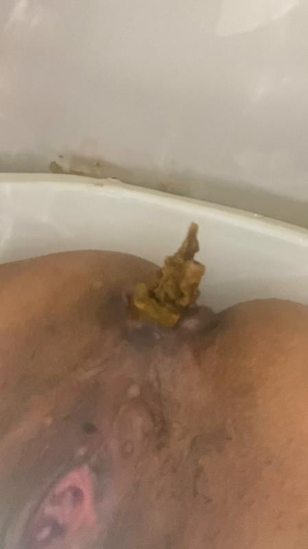 ANOOK84 - IN PAJAMAS AND SHITTING IN CLOSEUP - SD (2026)