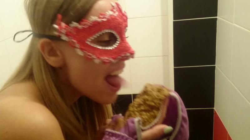 Brown Wife - Shiting in Panties, 3 Month of Pregnancy. P1 - FullHD (2026)