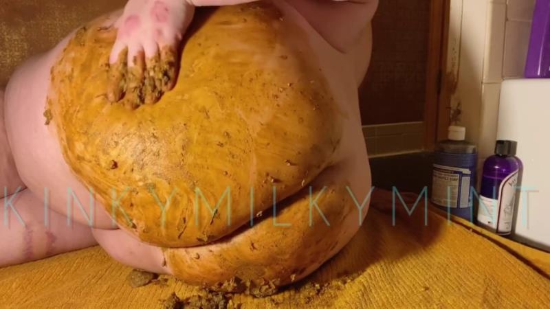 KinkyMilkyMint - Huge Ass Covered in Shit - HD (2026)