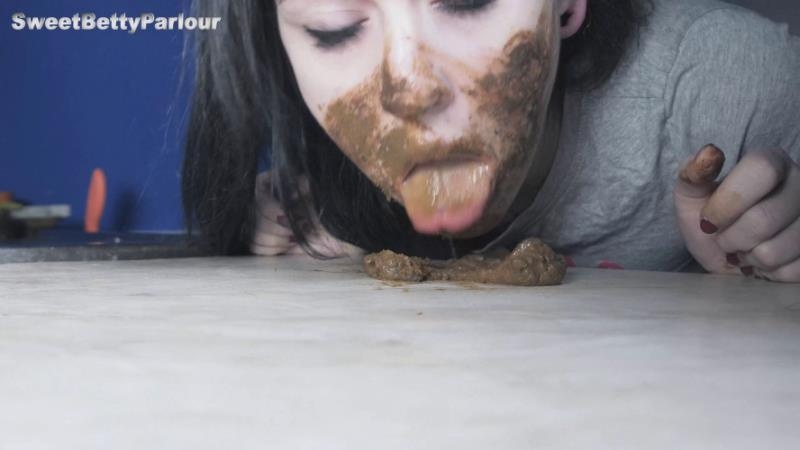 DirtyBetty - Eat my Scat from my Mouth 4K P1 - UltraHD/4K (2026)